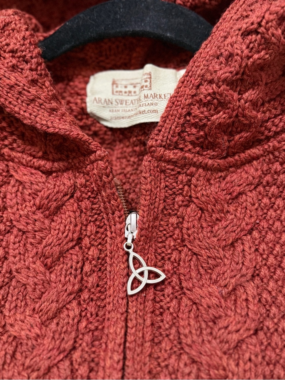Aran Merino Wool Cable Knit Hooded Zip Cardigan – Rust Red, Size Medium - Picture 12 of 14